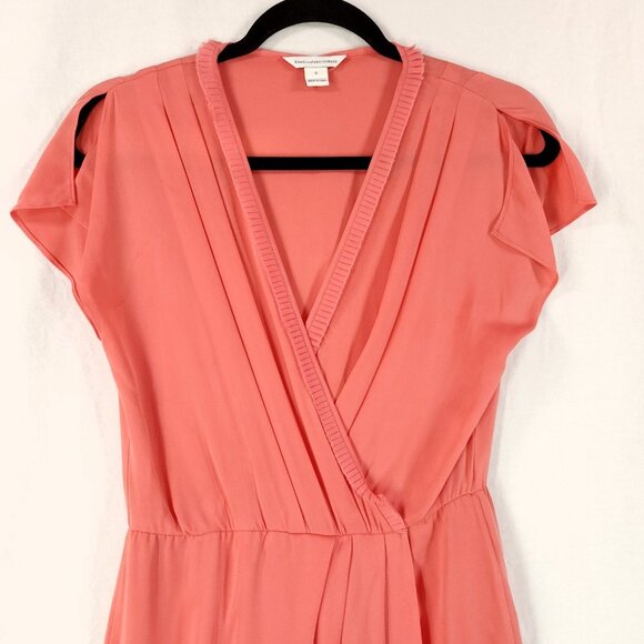 Diane Von Furstenberg Mateo Silk Wrap Dress Women’s Size 0  Cap Slit Sleeve - Picture 3 of 12